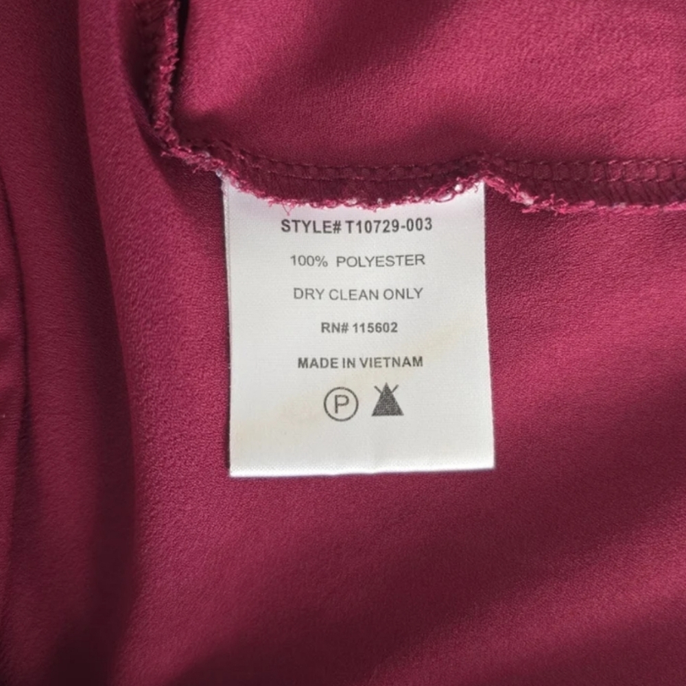 LUSH V-Neck 3/4 Sleeve Blouse, Size S - Picture 4 of 6